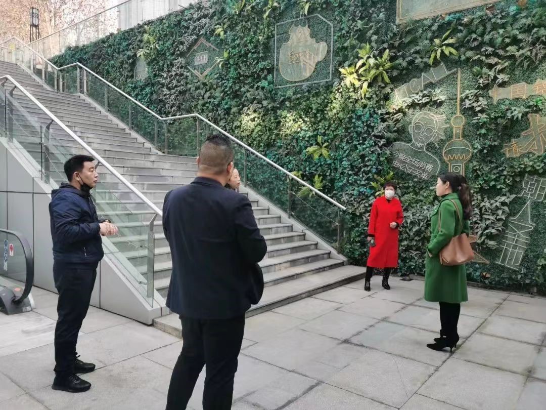 安徽省廣電集團領(lǐng)導一行蒞臨鼎鑫中心參觀考察